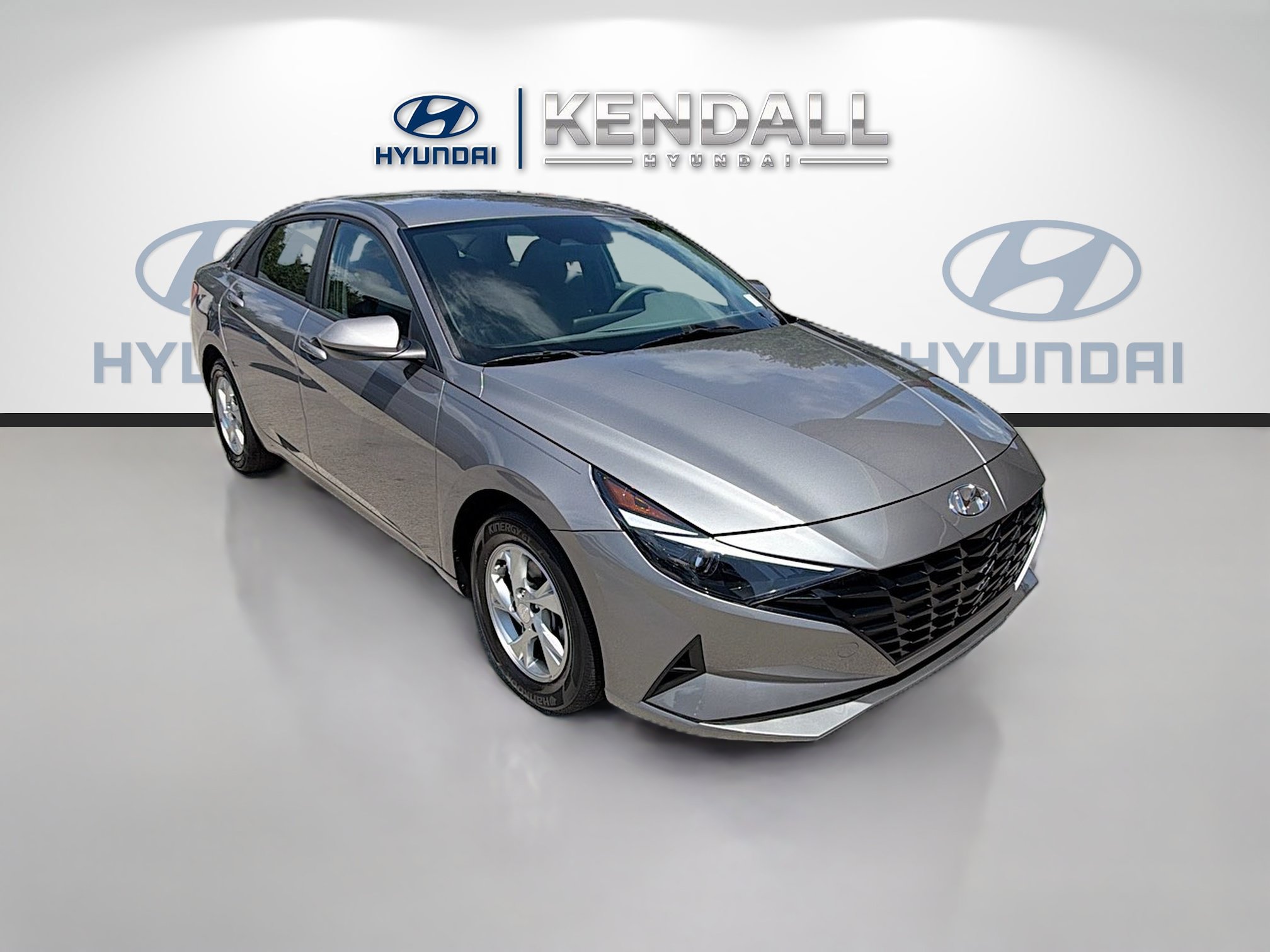 Used 2023 Hyundai Elantra SE w/ Cargo Package