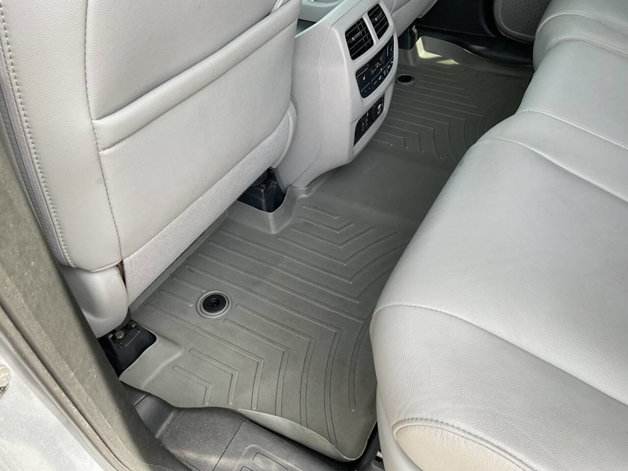 Used 2019 Honda Pilot Touring image 42