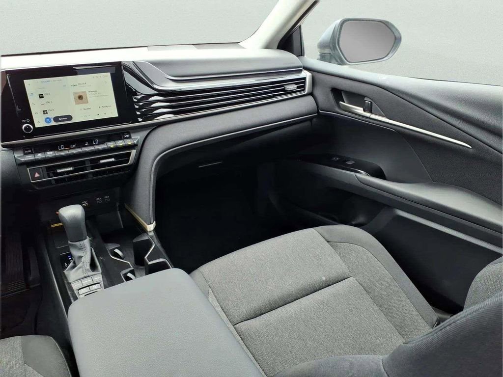 Used 2026 Toyota Camry LE FWD image 12