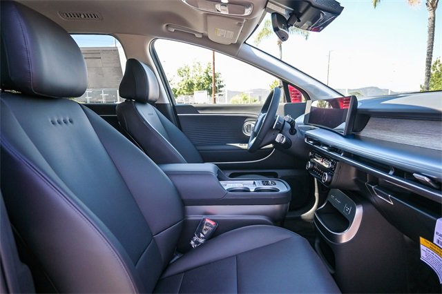 New 2026 Hyundai Ioniq 9 SEL image 16