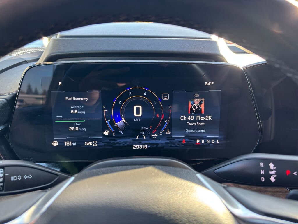 Used 2025 Chevrolet Suburban High Country image 22