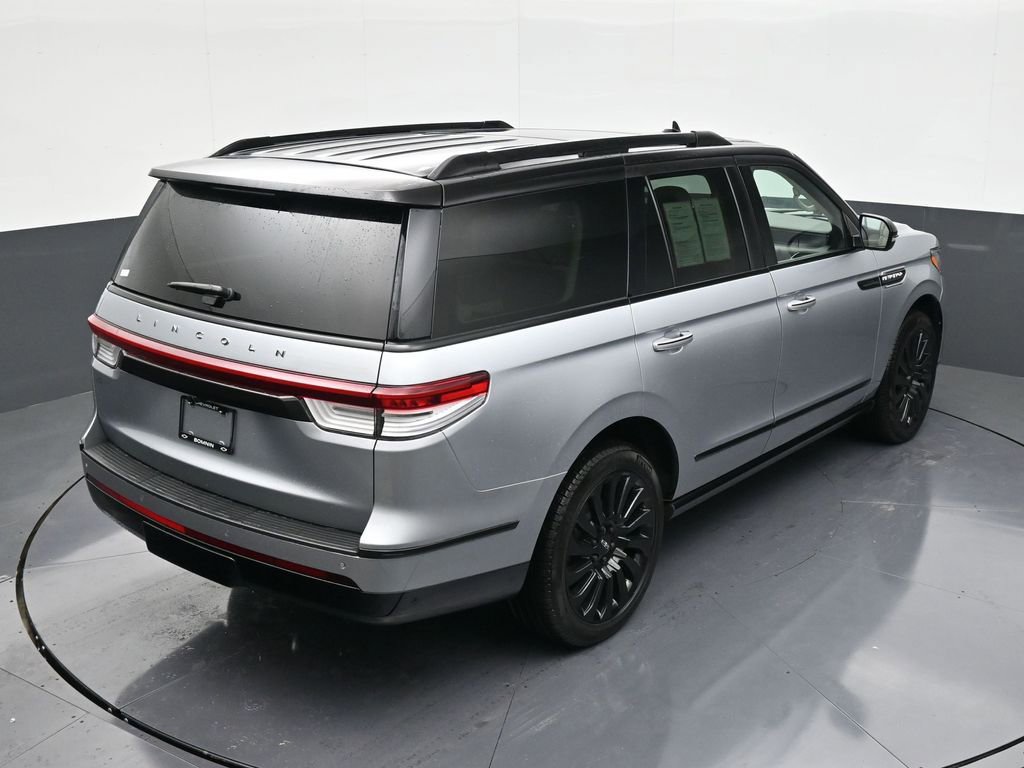 Used 2023 Lincoln Navigator Black Label image 16