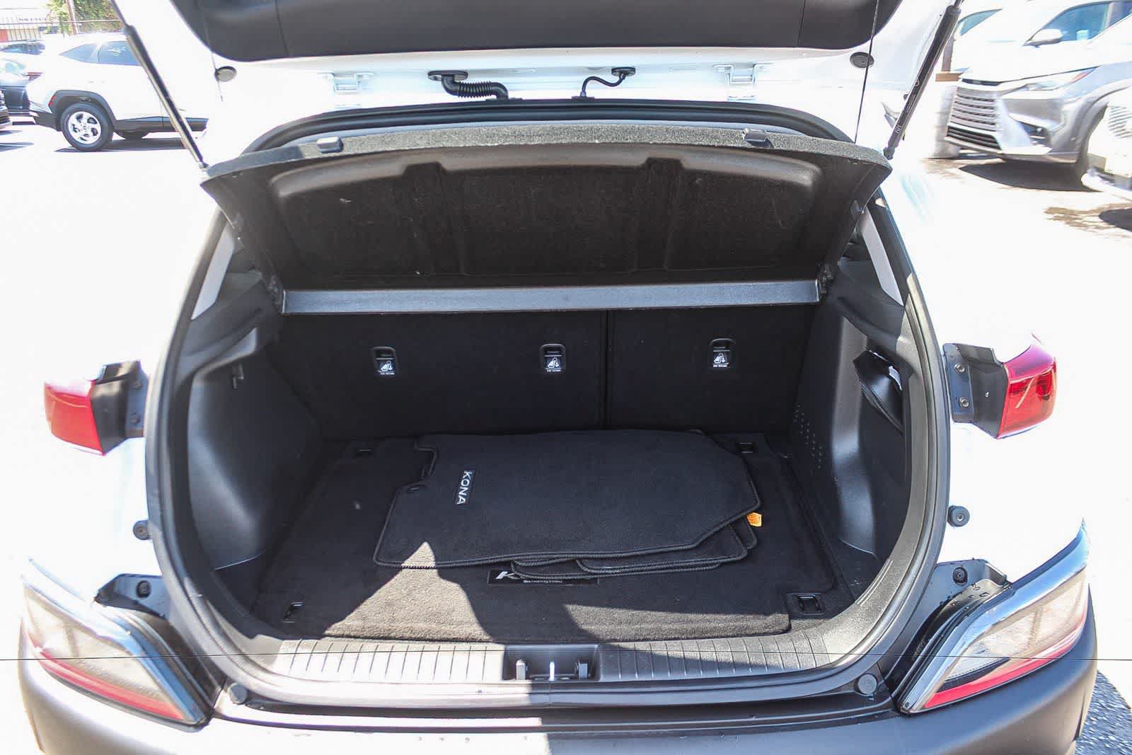 Certified 2023 Hyundai Kona SEL w/ Convenience Package FWD image 28