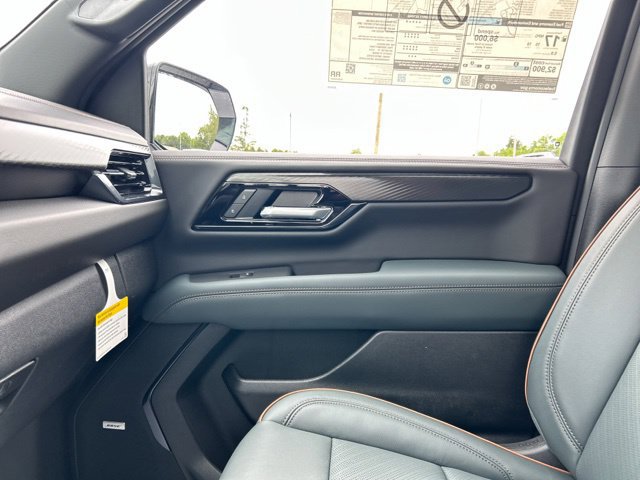 New 2026 GMC Yukon AT4 w/ AT4 Premium Plus Package AWD/4WD image 53