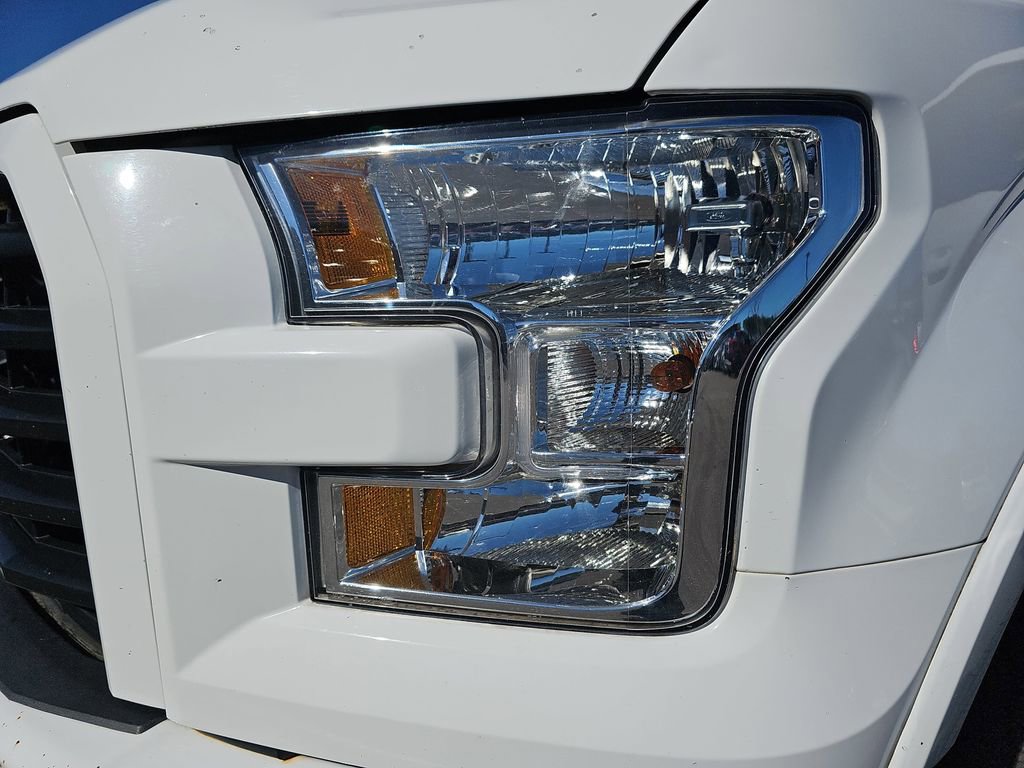 Used 2017 Ford F150 XLT w/ Equipment Group 302A Luxury image 33