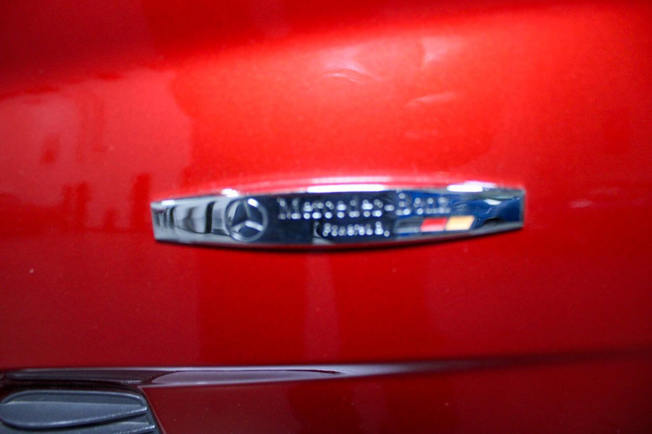 Used 2005 Chrysler Crossfire Limited image 18