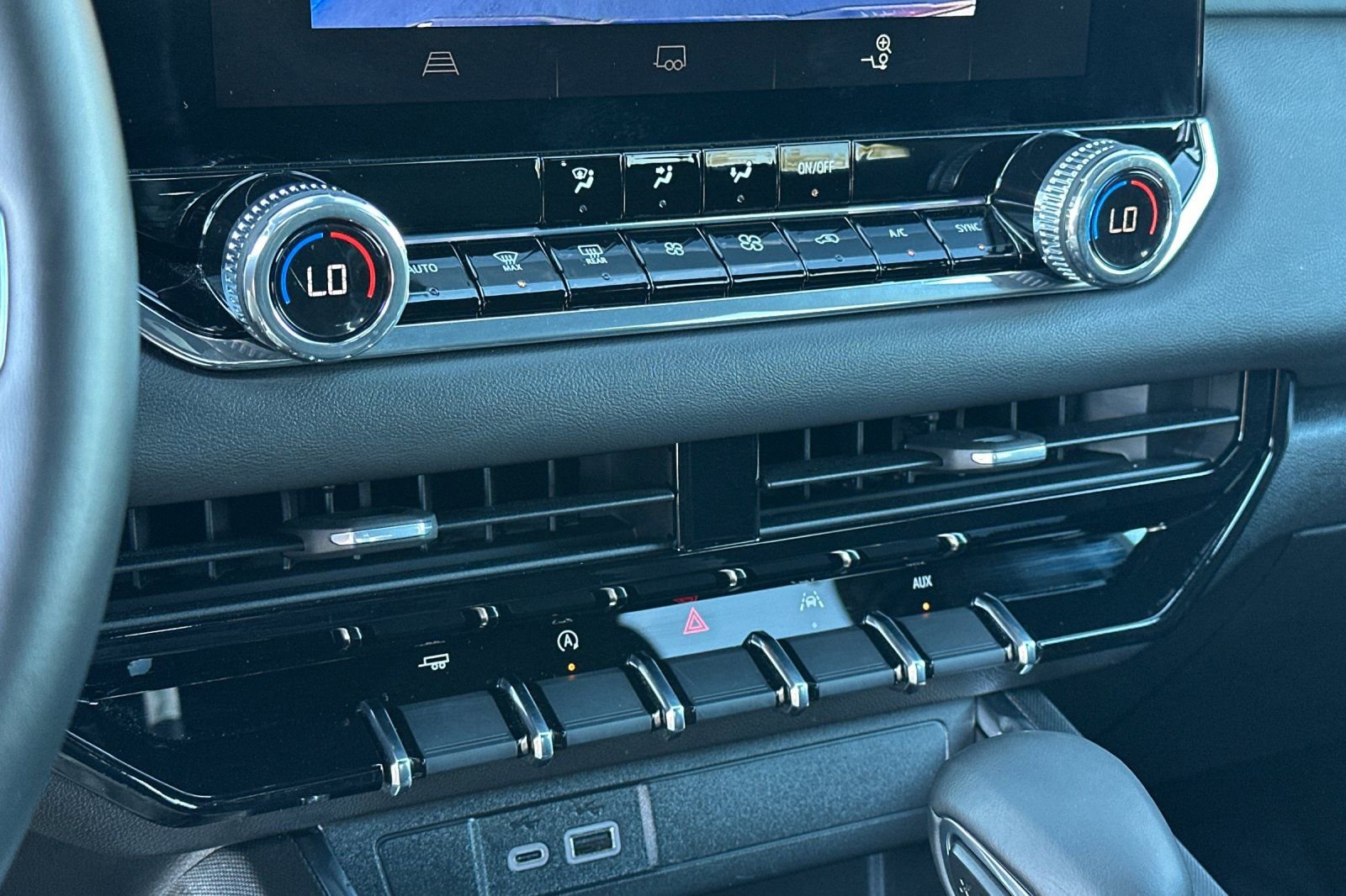 Used 2025 GMC Canyon Elevation w/ Convenience Package image 27