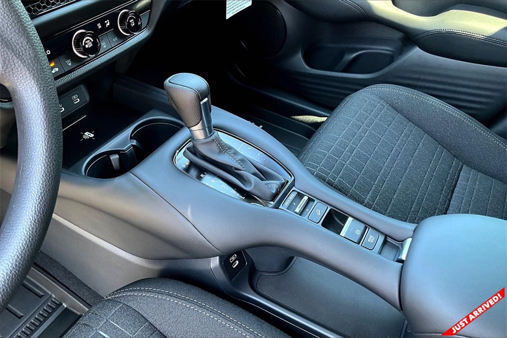 New 2027 Honda HR-V LX image 10