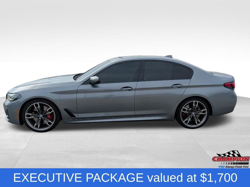 Used 2023 BMW M550i xDrive w/ Executive Package AWD/4WD image 2