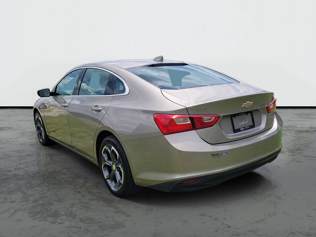 Used 2023 Chevrolet Malibu LT FWD image 3