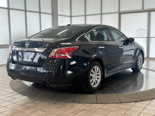 Used 2015 Nissan Altima 2.5 S w/ Power Driver Seat Package FWD image 7