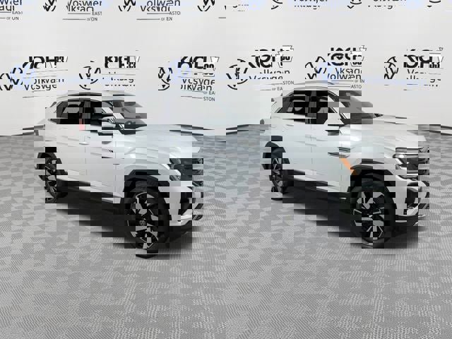 New 2026 Volkswagen Atlas Cross Sport SEL image 2