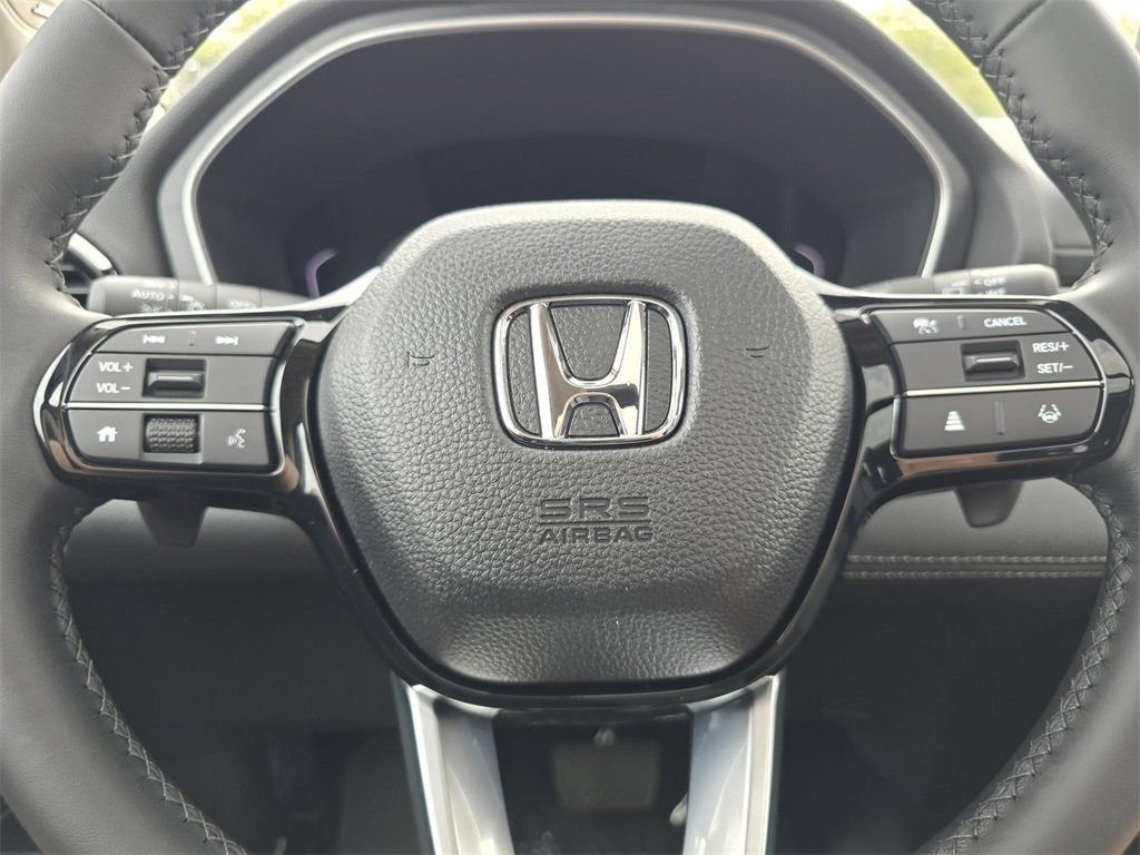 New 2025 Honda Pilot Touring image 29