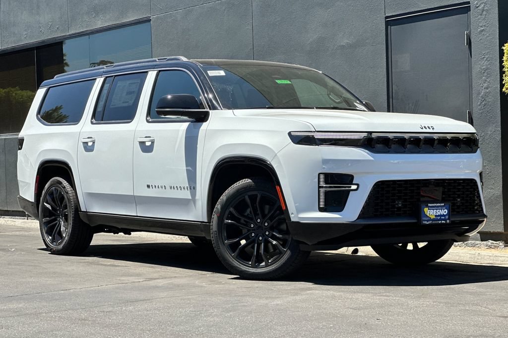 New 2026 Jeep Grand Wagoneer L Summit AWD/4WD image 2