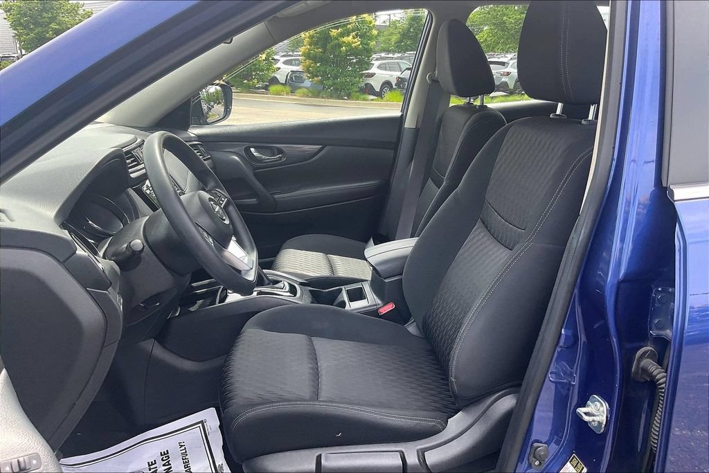 Used 2017 Nissan Rogue S AWD/4WD image 28