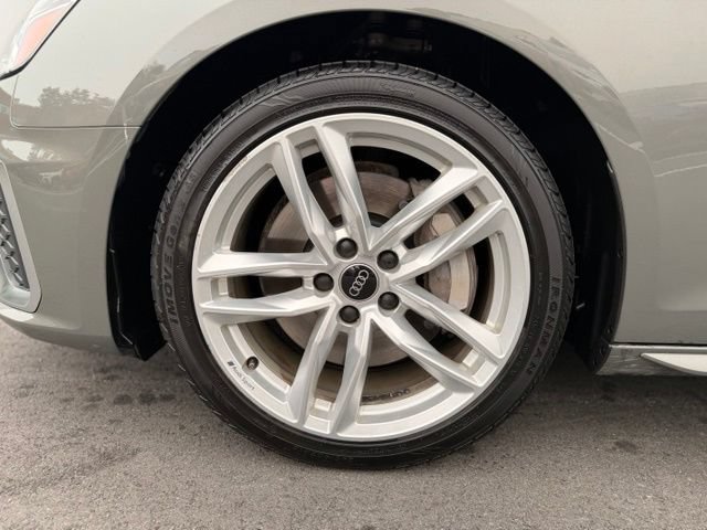 Used 2024 Audi A4 2.0T Premium Plus AWD/4WD image 28