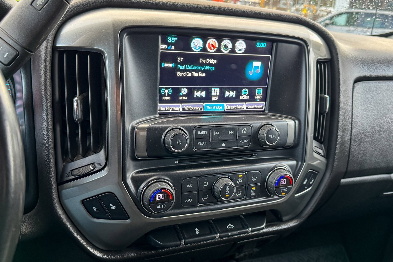 Used 2018 Chevrolet Silverado 1500 LT w/ All Star Edition image 19