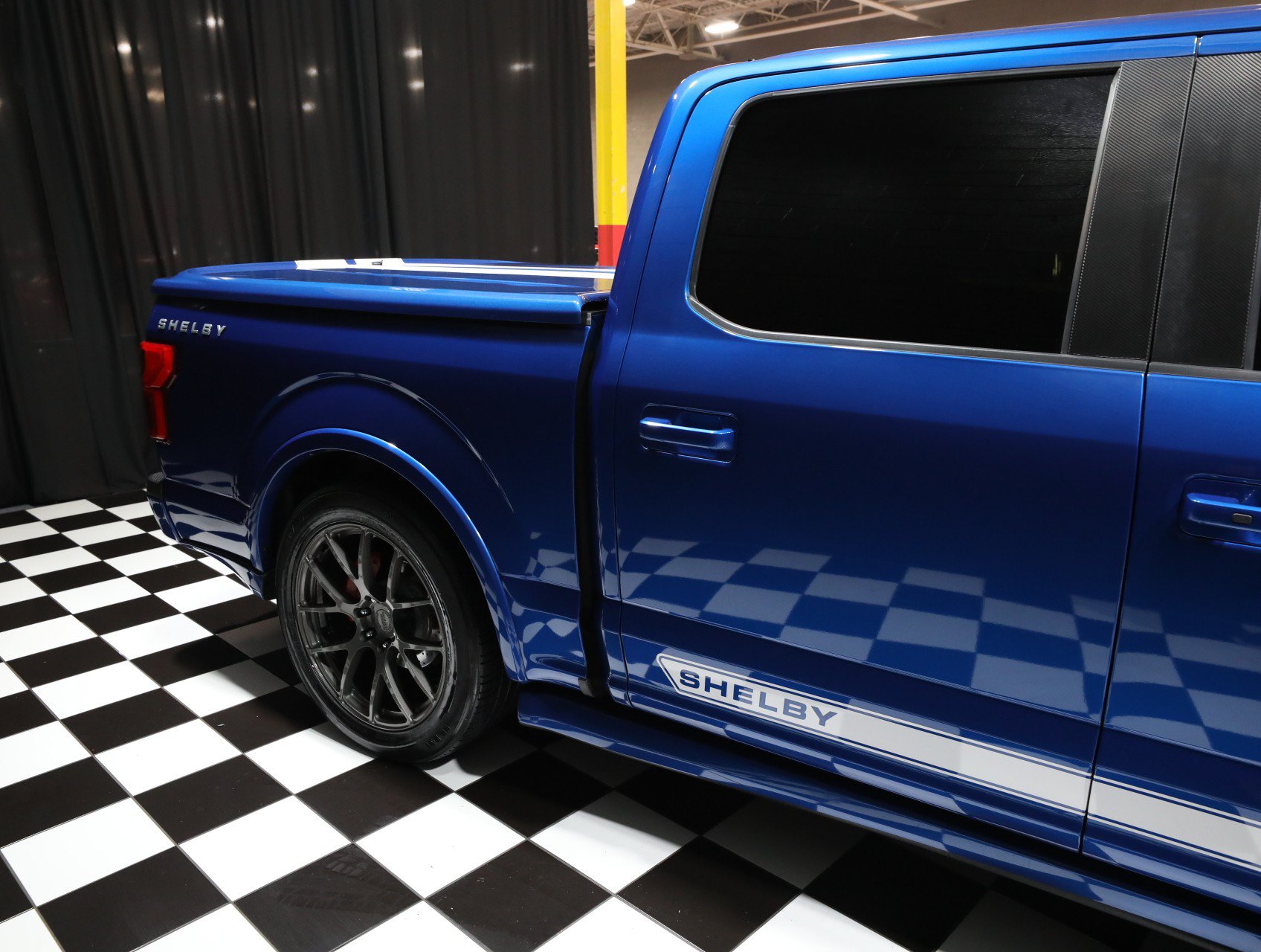 Used 2018 Ford F150 Lariat w/ Equipment Group 502A Luxury AWD/4WD image 21