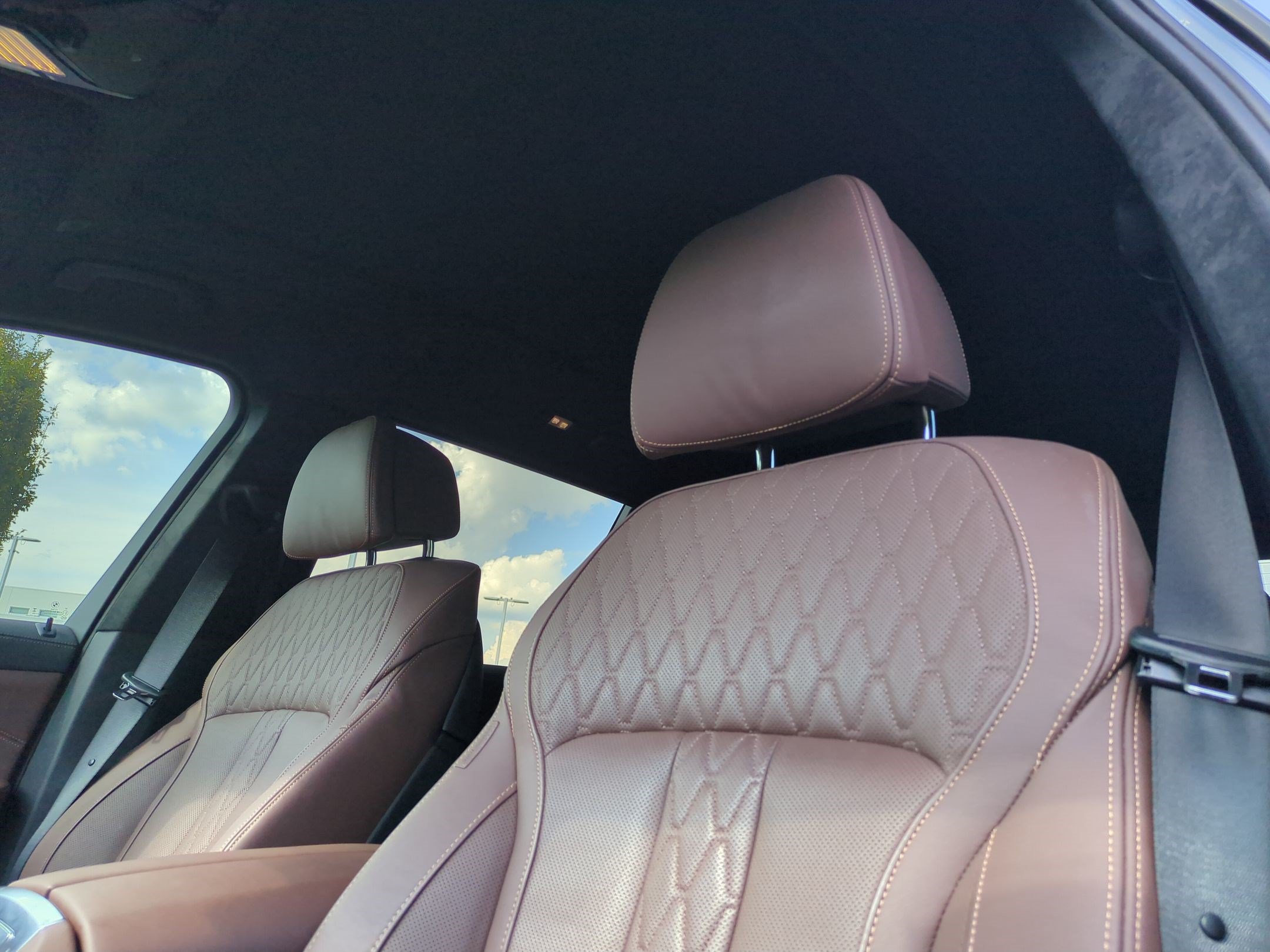 Certified 2024 BMW X7 M60i w/ Executive Package AWD/4WD image 16