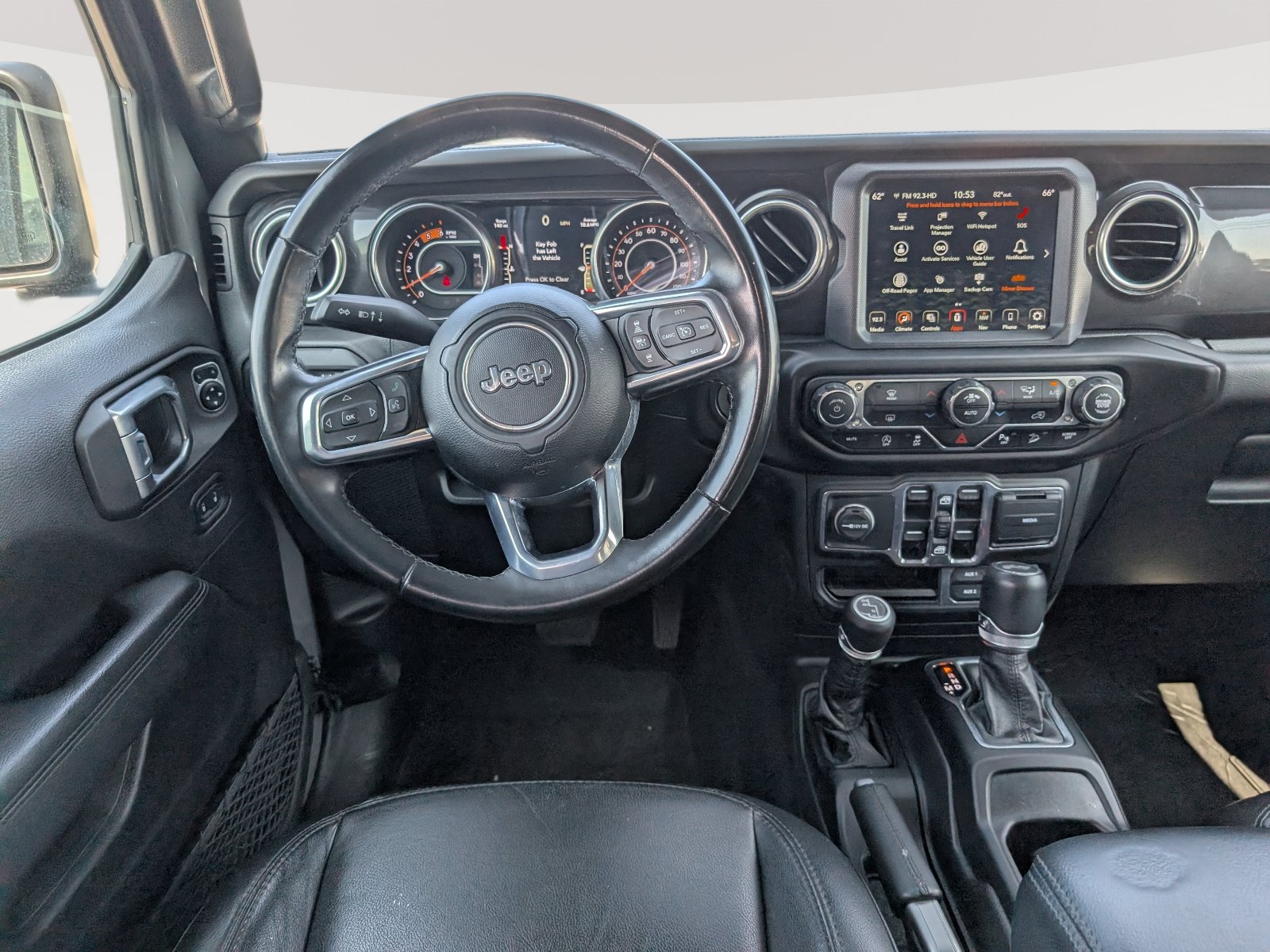 Used 2020 Jeep Wrangler Unlimited Sahara AWD/4WD image 17