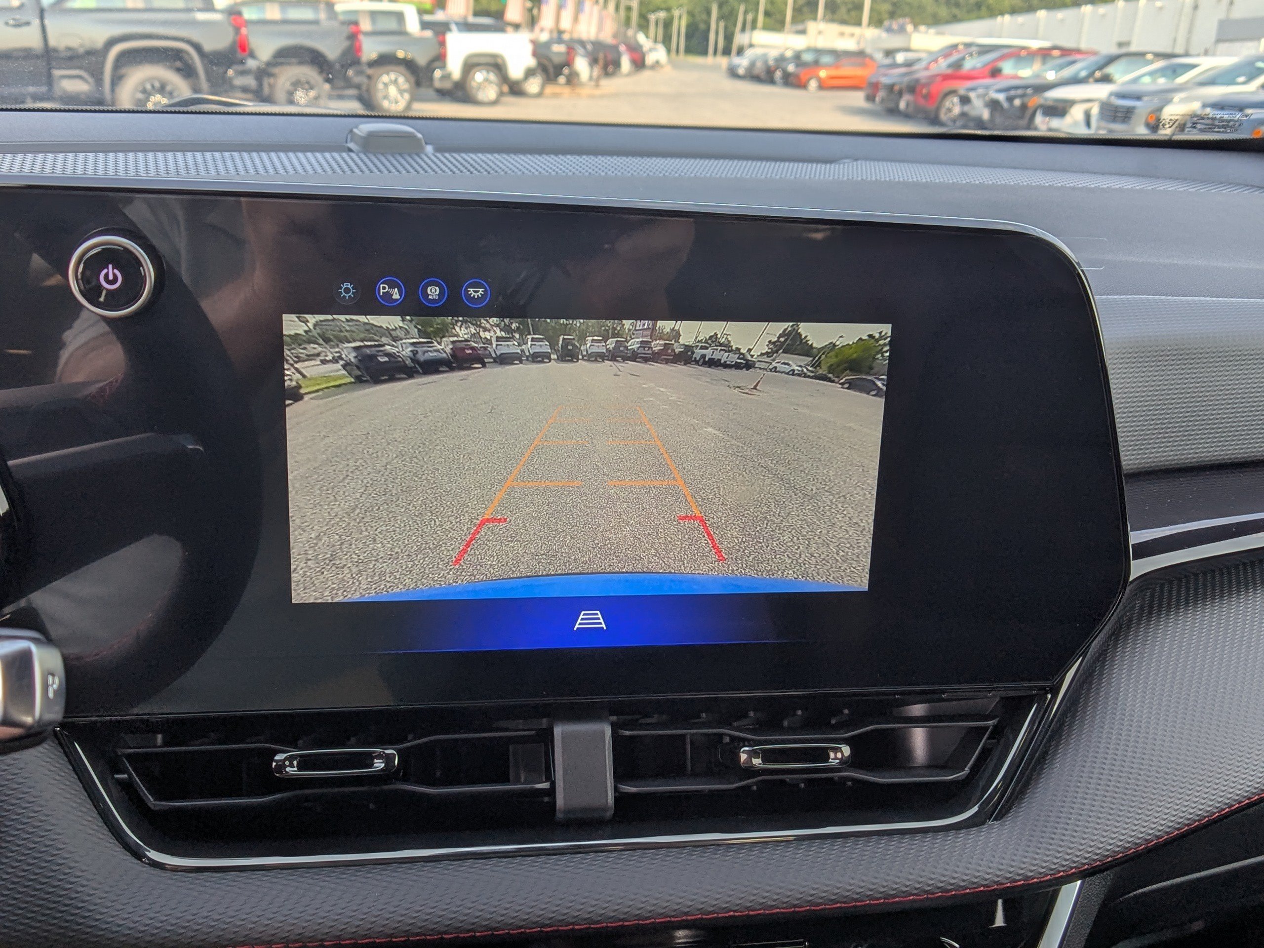 New 2027 Chevrolet Equinox RS FWD image 18