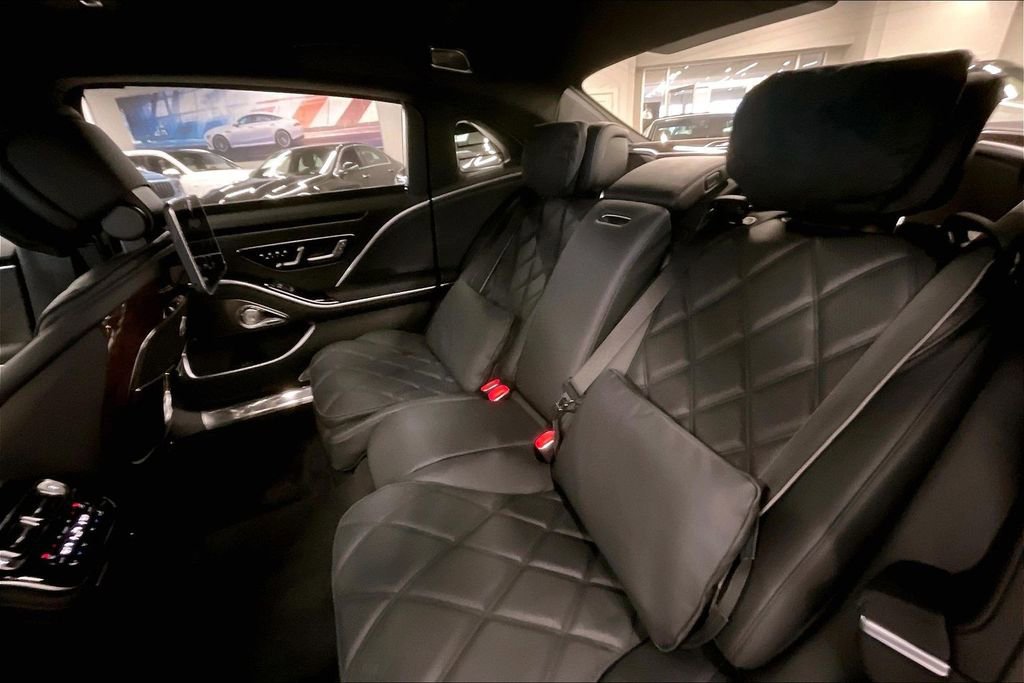 New 2026 Mercedes-Benz Maybach S 580 4MATIC image 10