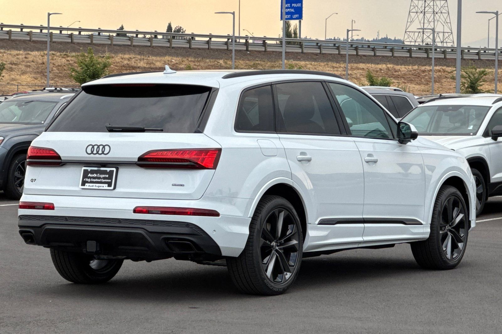 New 2025 Audi Q7 2.0T Premium Plus AWD/4WD image 3