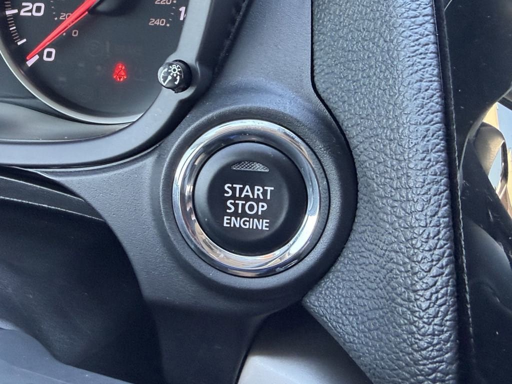 Used 2025 Mitsubishi Eclipse Cross AWD image 27