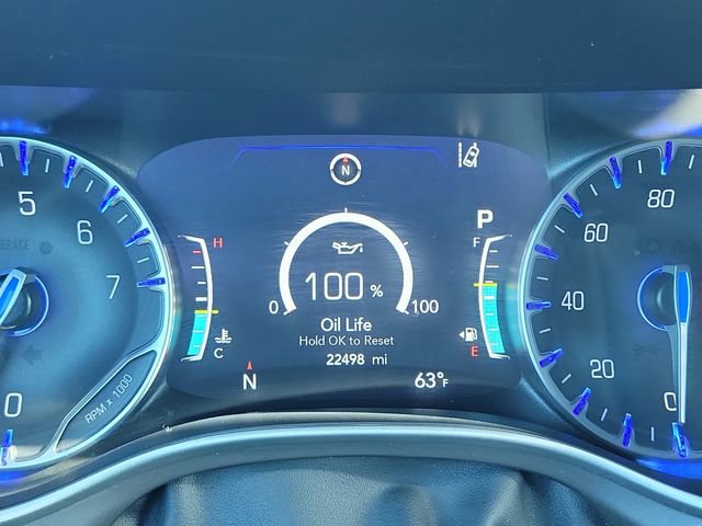 Used 2025 Chrysler Pacifica Select image 28