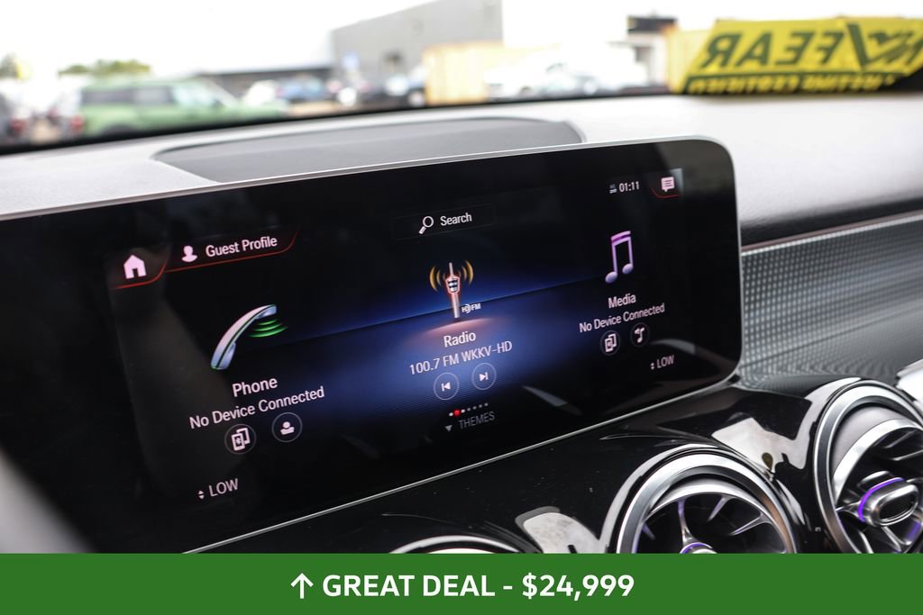 Used 2021 Mercedes-Benz GLB 250 image 46