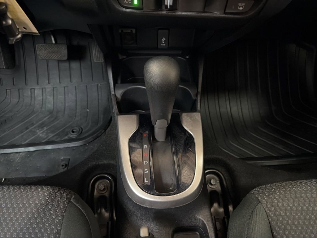 Used 2020 Honda Fit LX image 20