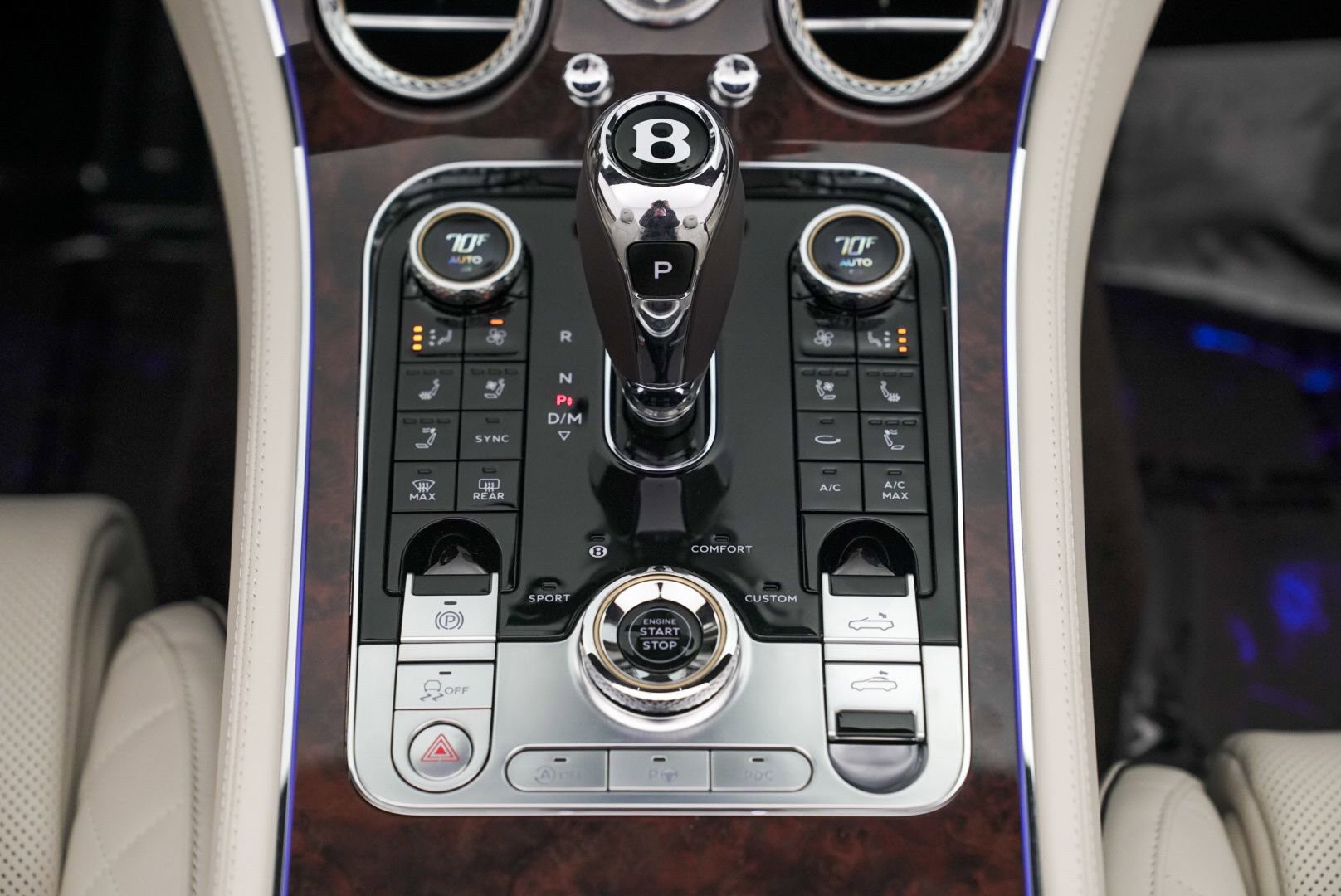 Used 2023 Bentley Continental GT Azure image 31