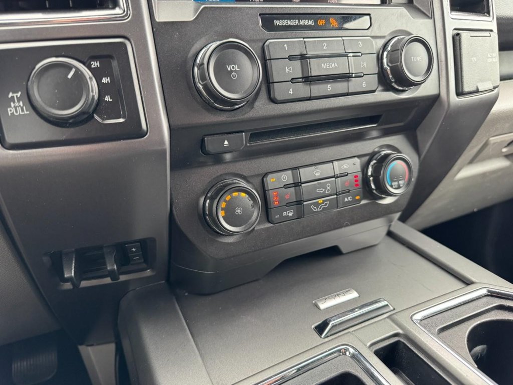 Used 2018 Ford F150 XLT w/ Equipment Group 302A Luxury AWD/4WD image 19