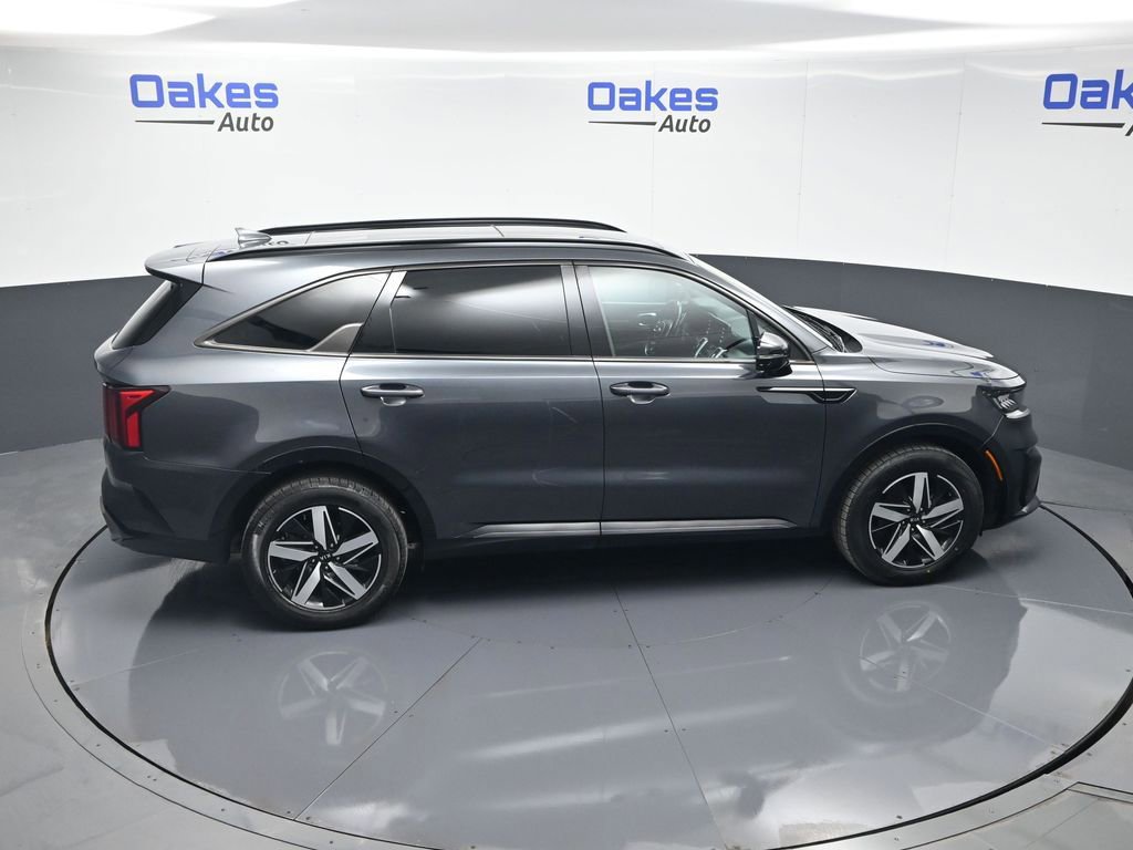 Certified 2021 Kia Sorento EX w/ Panoramic Sunroof Package FWD image 57