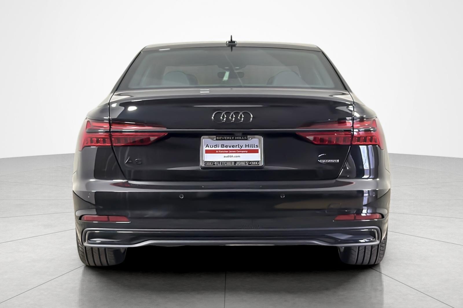 Used 2025 Audi A6 Premium Plus w/ Premium Plus Package AWD/4WD image 4