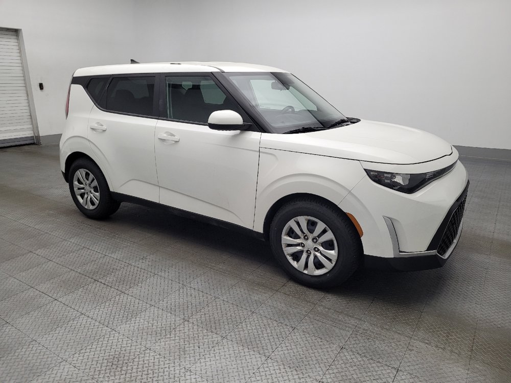 Used 2023 Kia Soul LX FWD image 11
