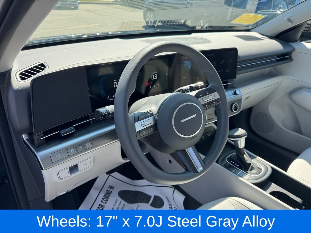 Used 2024 Hyundai Kona SE image 17