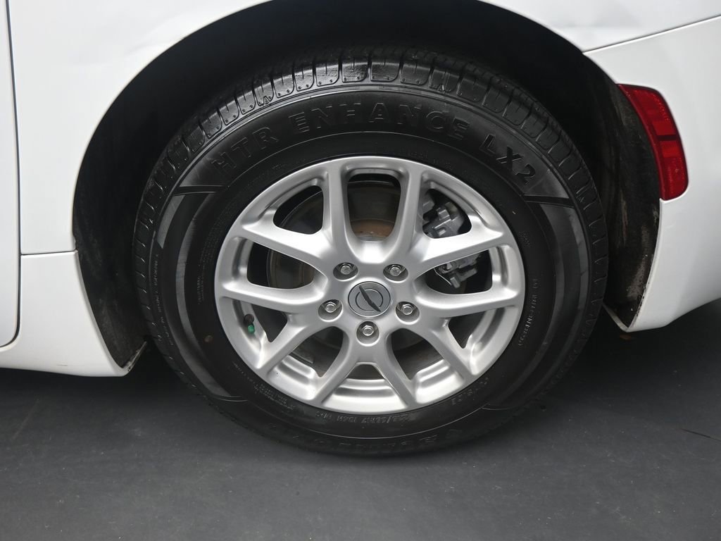 Used 2023 Chrysler Pacifica Touring-L image 26