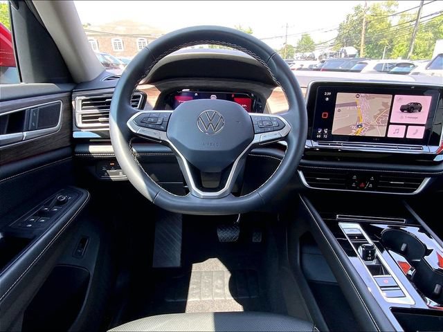 Certified 2024 Volkswagen Atlas SEL AWD/4WD image 11