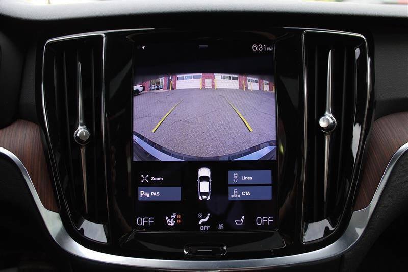 Used 2021 Volvo S60 T5 Momentum FWD image 19