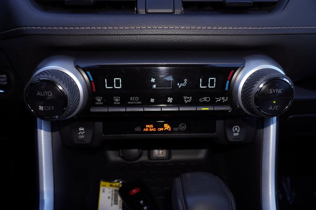 Certified 2024 Toyota RAV4 XLE image 17