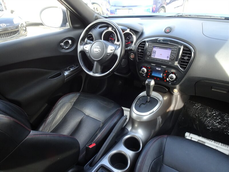 Used 2011 Nissan Juke SL AWD/4WD image 11