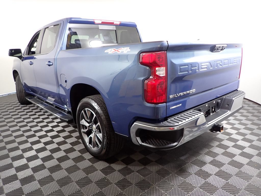 Used 2024 Chevrolet Silverado 1500 LT w/ Convenience Package II AWD/4WD image 12