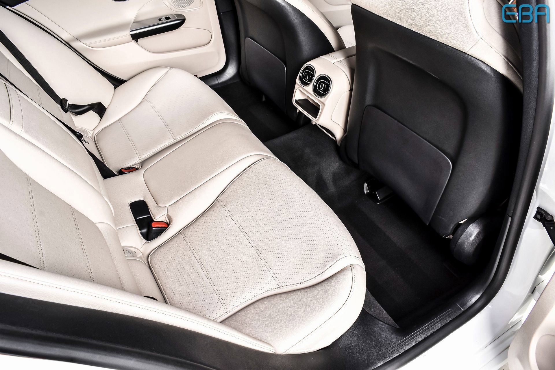 Used 2024 Mercedes-Benz C 300 4MATIC Sedan image 22