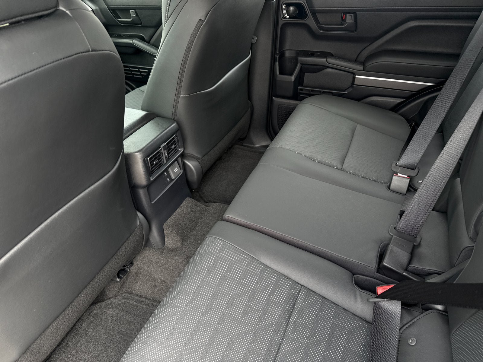 New 2026 Toyota 4Runner TRD Off-Road Premium AWD/4WD image 10