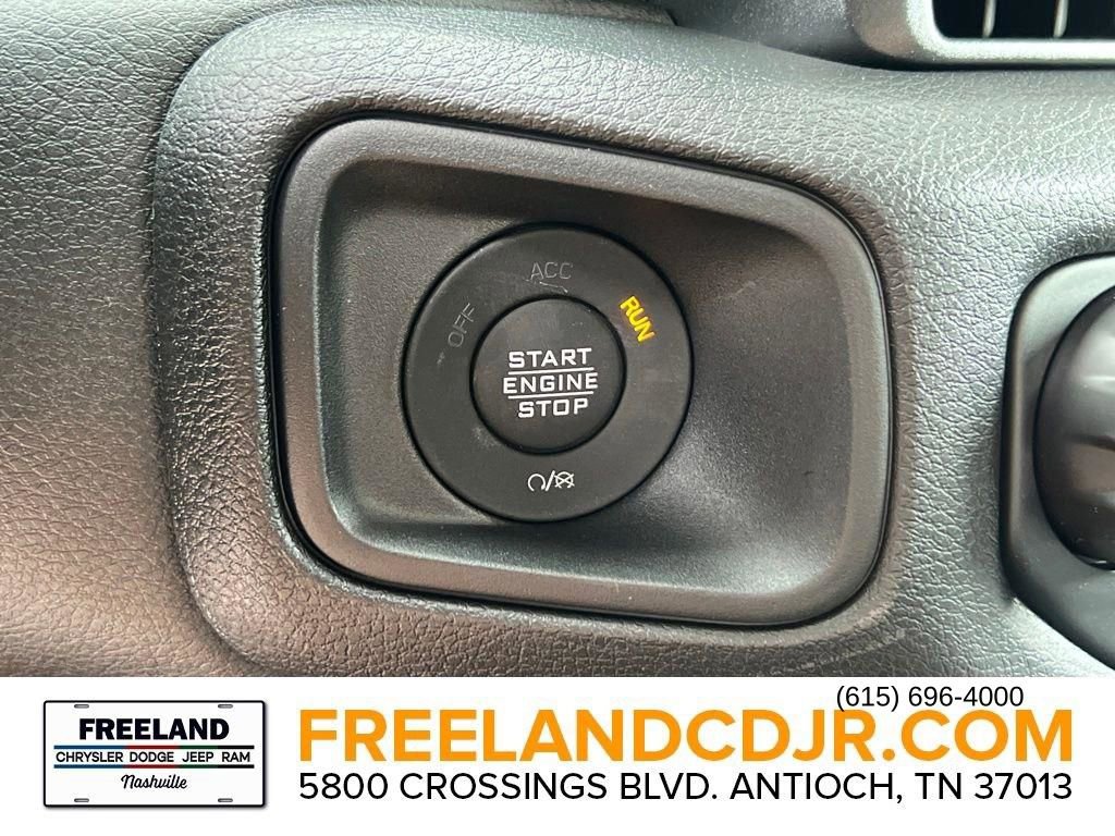 New 2025 Jeep Gladiator Sport image 13