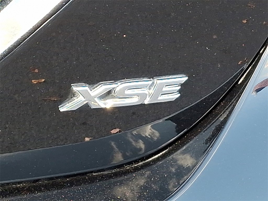 Used 2023 Toyota Camry XSE image 31