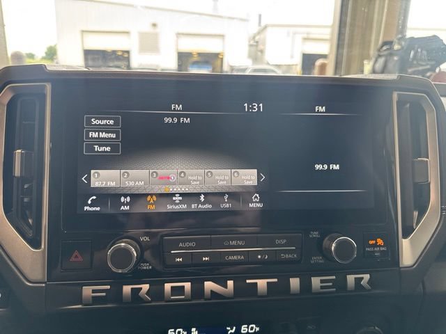 Used 2025 Nissan Frontier SV w/ SV Convenience Package RWD image 19