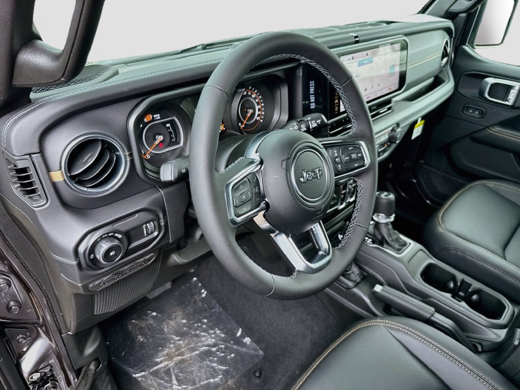 New 2027 Jeep Wrangler Unlimited Sahara AWD/4WD image 9