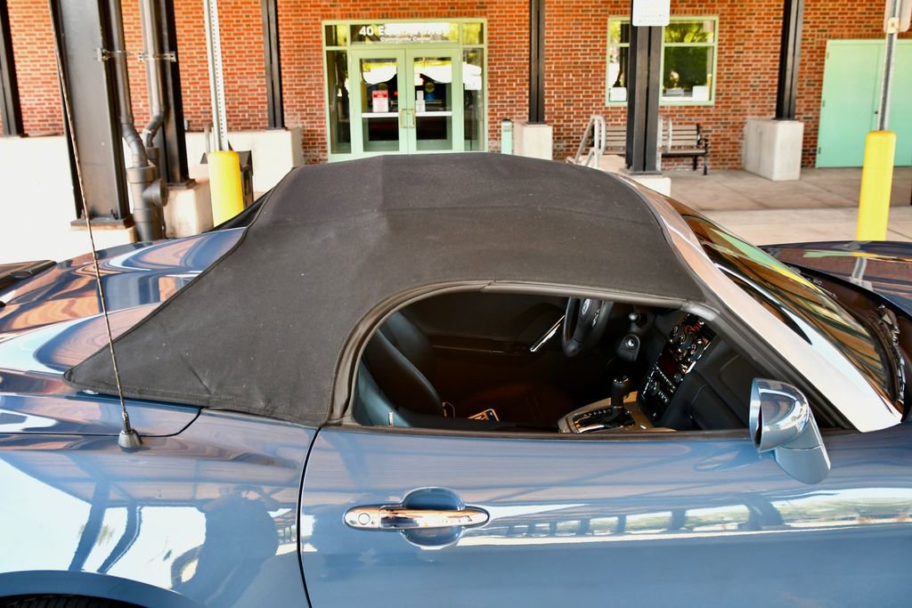 Used 2008 Saturn Sky Red Line RWD image 55